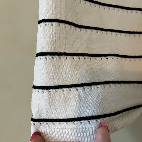 White House Black Market Sleeveless Mixed Media Women’s Size Small - Picture 6 of 12